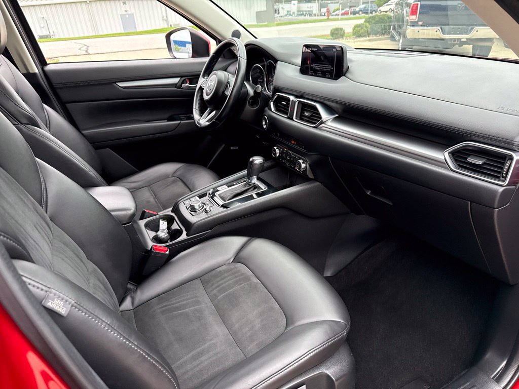 Used 2017 MAZDA CX-5 Touring w/ Preferred Equipment Package AWD/4WD image 43