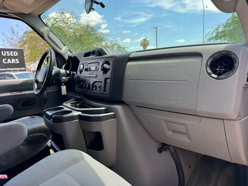 Used 2012 Ford E-350 and Econoline 350 XLT RWD image 26