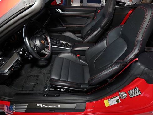 Used 2021 Porsche 911 Carrera S RWD image 18