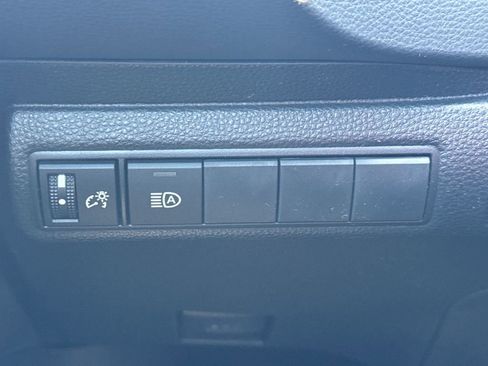 New 2026 Toyota Corolla LE FWD image 33