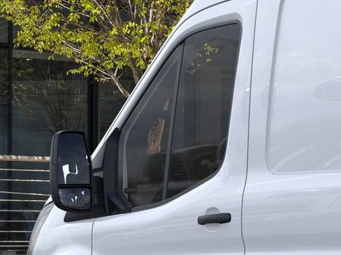 New 2026 Ford Transit 250 148 Medium Roof RWD image 22