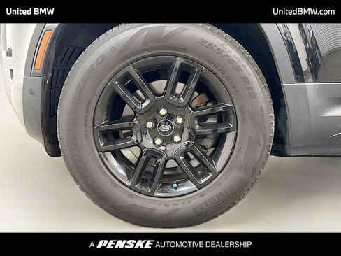 Used 2021 Land Rover Defender 110 S image 2