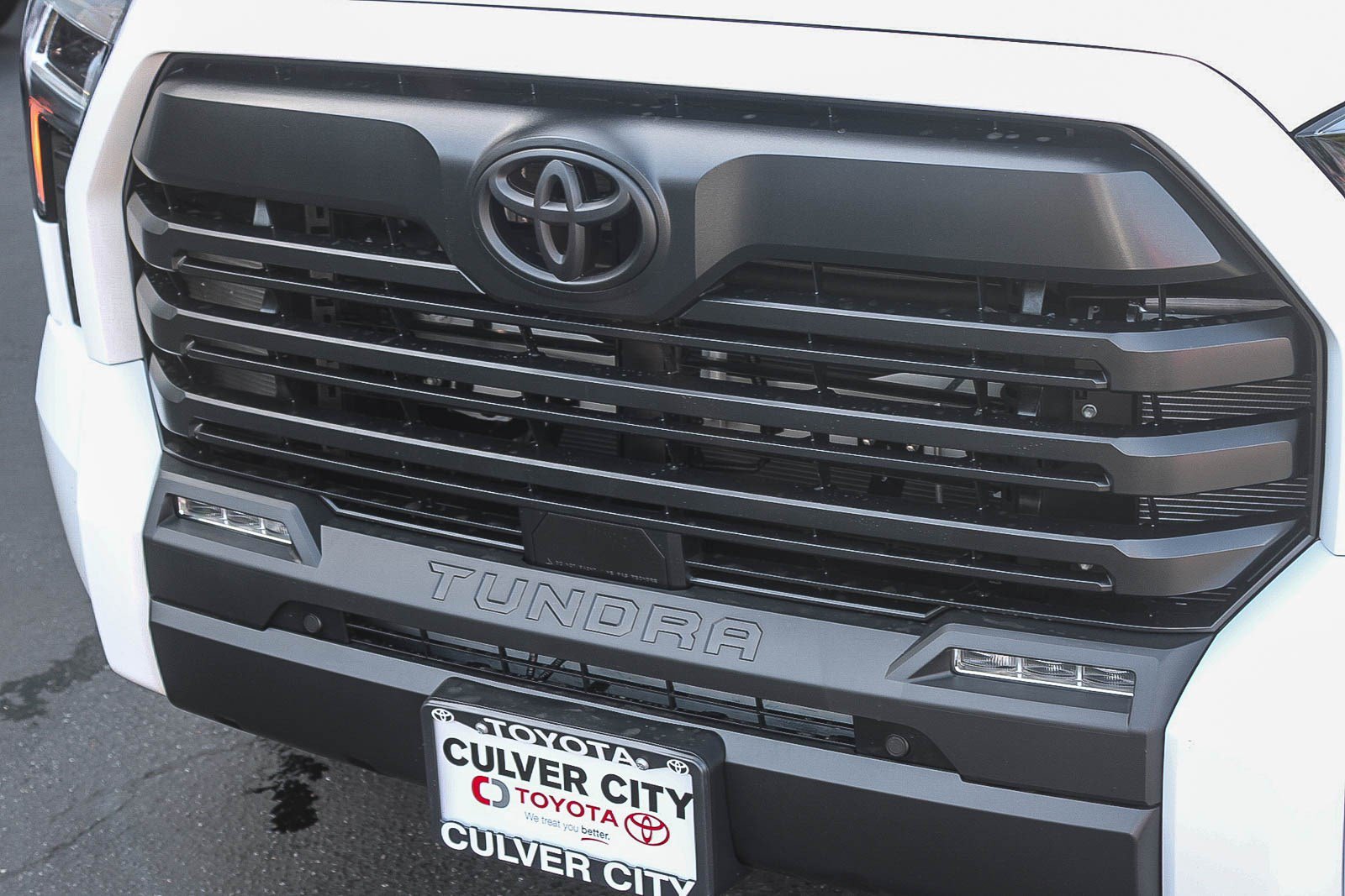 New 2026 Toyota Tundra SR5 w/ SR5 Convenience Package RWD image 6