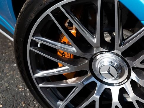 Used 2024 Mercedes-Benz AMG GT 63 image 34