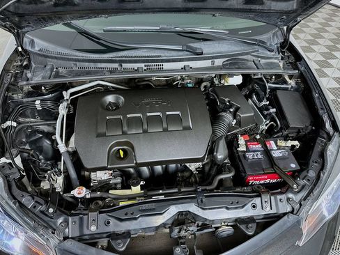 Used 2019 Toyota Corolla LE FWD image 28