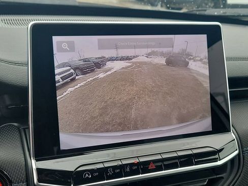 New 2026 Jeep Compass Latitude image 13