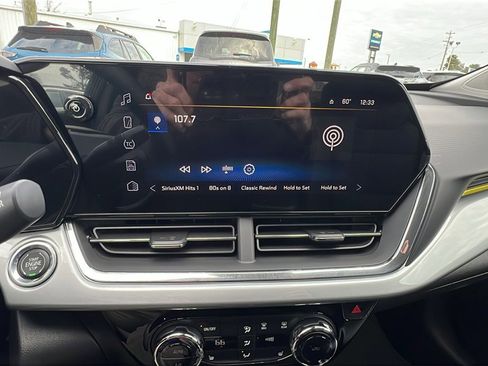 New 2026 Chevrolet Trax LT w/ LT Convenience Package image 28