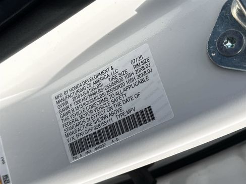 Used 2025 Honda Pilot Touring image 31