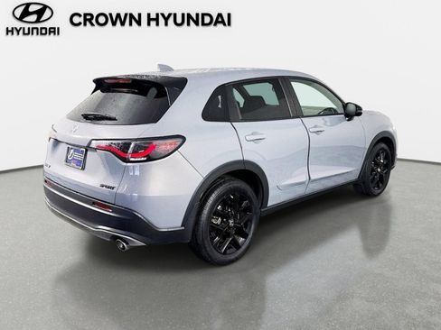 Used 2023 Honda HR-V Sport image 6