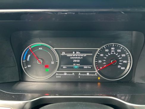 Certified 2023 Kia Sorento EX AWD/4WD image 19
