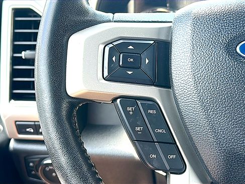 Used 2018 Ford F150 Lariat AWD/4WD image 29