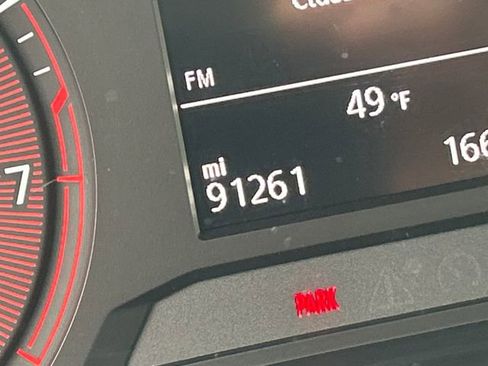 Used 2019 Volkswagen Jetta S w/ Driver Assistance Package image 17