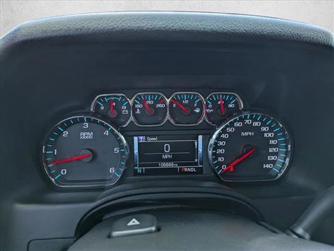 Used 2019 Chevrolet Tahoe LT image 10