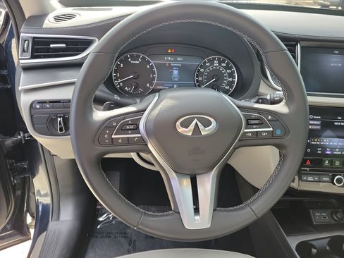 Used 2025 INFINITI QX50 Luxe AWD/4WD image 28