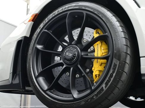 Certified 2019 Porsche 911 GT2 RS w/ Weissach Package RWD image 7