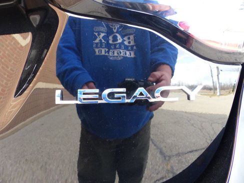 Used 2025 Subaru Legacy Premium image 18