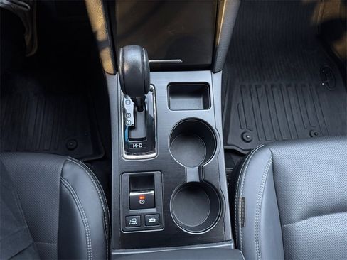 Used 2019 Subaru Outback 2.5i Limited image 18