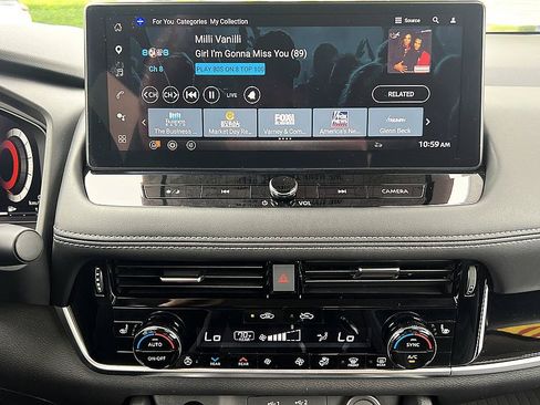 Certified 2025 Nissan Rogue SL w/ Tech Package AWD/4WD image 25
