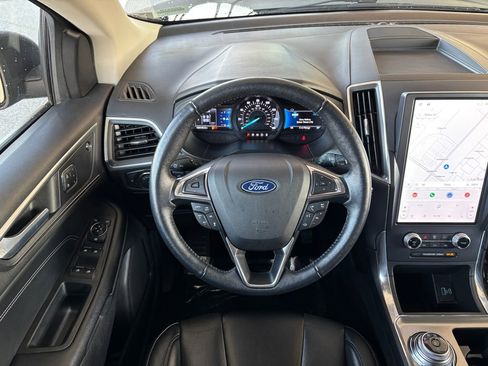 Used 2022 Ford Edge Titanium w/ Equipment Group 301A image 10