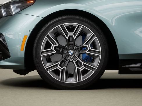 New 2026 BMW i5 eDrive40 w/ M Sport Package image 32