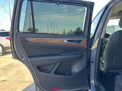 New 2026 Volkswagen Atlas SE FWD image 56