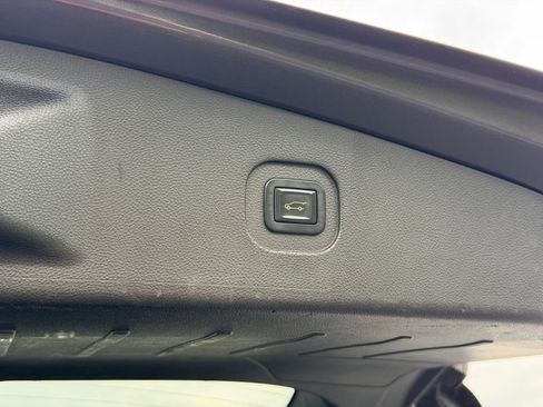 Used 2015 GMC Terrain SLT w/ Chrome Appearance Package FWD image 28