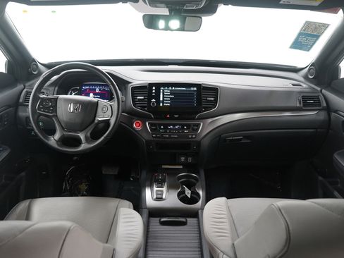 Used 2023 Honda Passport EX-L image 15