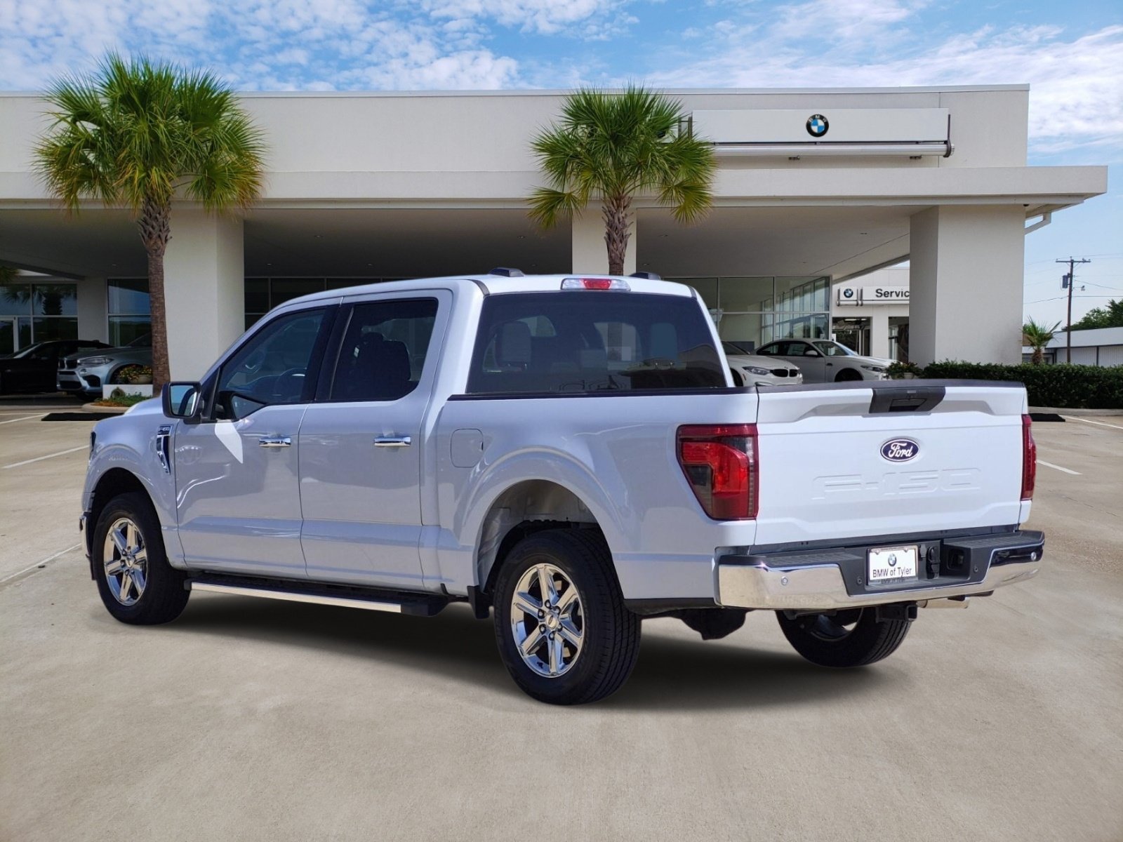 Used 2025 Ford F150 XLT w/ Equipment Group 301A Standard RWD image 4