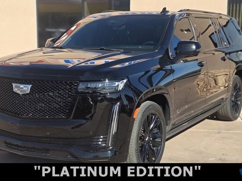 Used 2023 Cadillac Escalade ESV Sport Platinum image 2