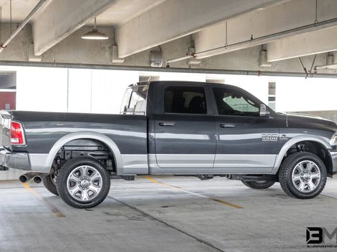 Used 2016 RAM 2500 Laramie AWD/4WD image 10