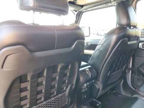 Used 2020 Jeep Gladiator Rubicon AWD/4WD image 38
