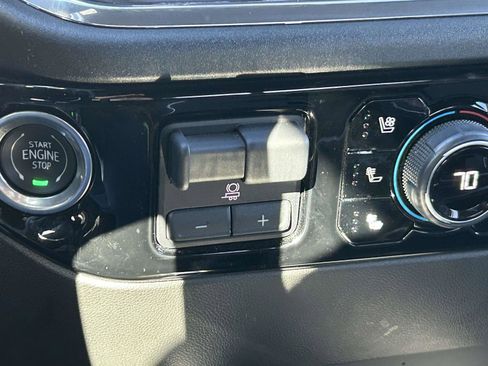 Used 2024 Chevrolet Silverado 2500 High Country w/ Z71 Off-Road Package image 25