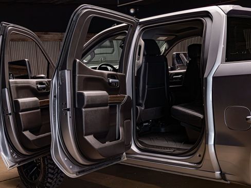 Used 2020 Chevrolet Silverado 1500 RST w/ All-Star Edition image 31