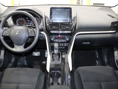 Used 2024 Mitsubishi Eclipse Cross Black Edition image 24