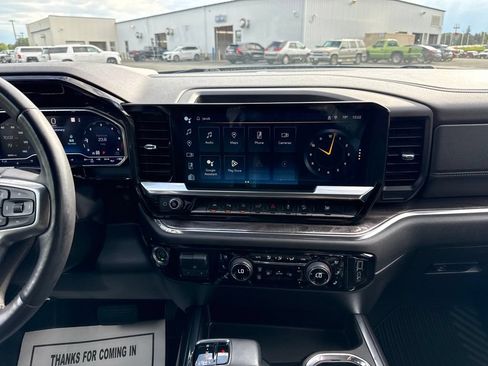 Used 2023 Chevrolet Silverado 1500 LTZ w/ LTZ Convenience Package II AWD/4WD image 17