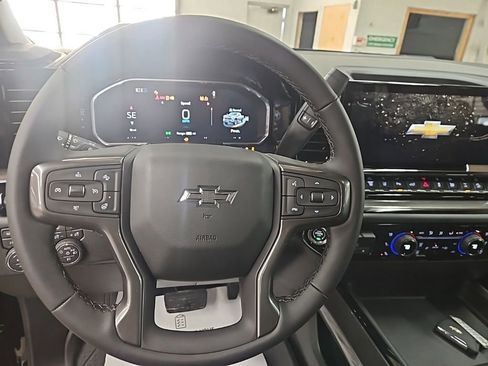 New 2026 Chevrolet Silverado 2500 ZR2 image 22