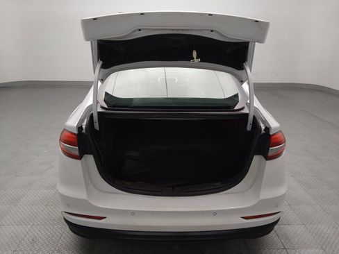 Used 2019 Ford Fusion SE FWD image 29