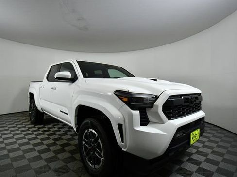 New 2026 Toyota Tacoma TRD Sport AWD/4WD image 8
