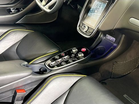 Used 2023 McLaren GT RWD image 23