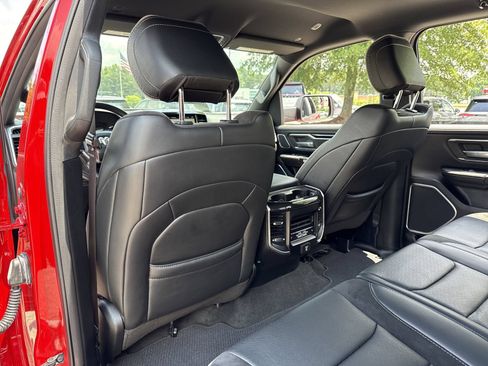 Used 2021 RAM 1500 Laramie AWD/4WD image 18