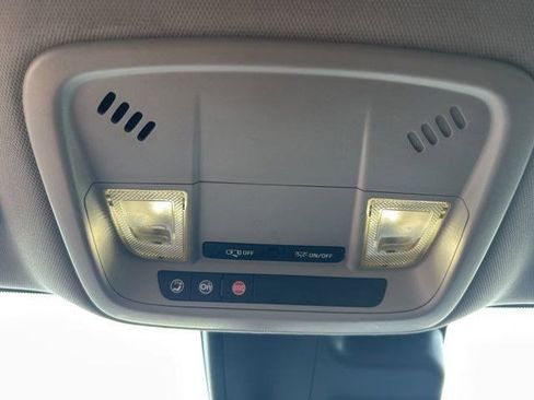 Used 2024 Chevrolet Malibu RS image 21