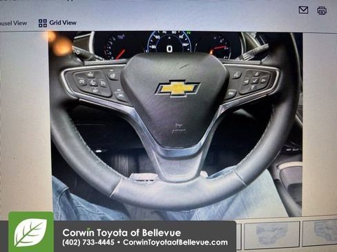 Used 2024 Chevrolet Malibu LT image 2