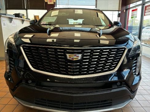 Used 2019 Cadillac XT4 Premium Luxury FWD image 5