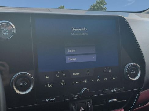 Used 2025 Lexus NX 250 FWD w/ Accessory Package (2T) image 18