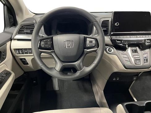New 2026 Honda Odyssey EX-L image 16