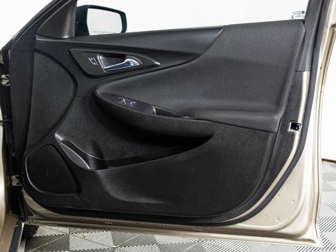 Used 2022 Chevrolet Malibu LS image 39