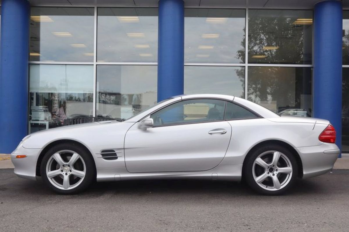 Used 2004 Mercedes-Benz SL 500 image 2