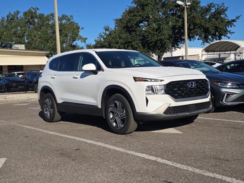 Used 2023 Hyundai Santa Fe SE w/ Cargo Package image 2