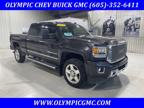 Used 2015 GMC Sierra 2500 Denali w/ Duramax Plus Package AWD/4WD image 1