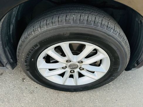 Used 2015 Dodge Journey SXT w/ Flexible Seating Group FWD image 19